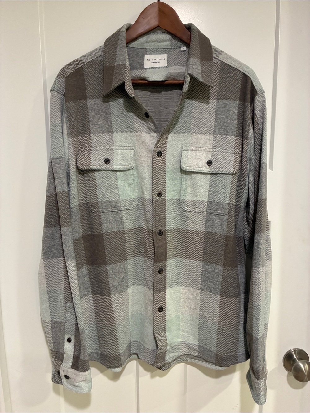 7 Diamonds Men's Gray and Brown Plaid Button-Down Shirt